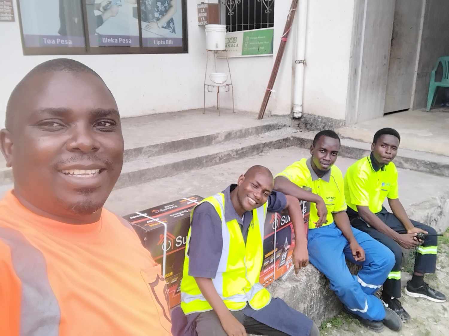 TECH TEAM